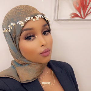 Meet your Posher, Ifrah